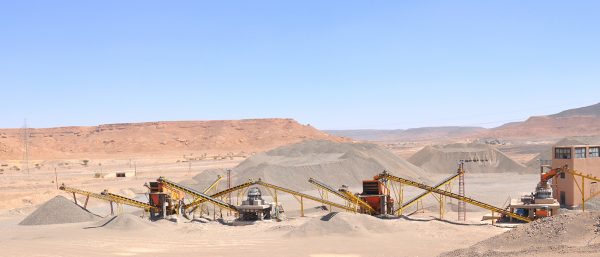 وحدة إنتاج مختلف أنواع الركام بمنطقة الجفرة